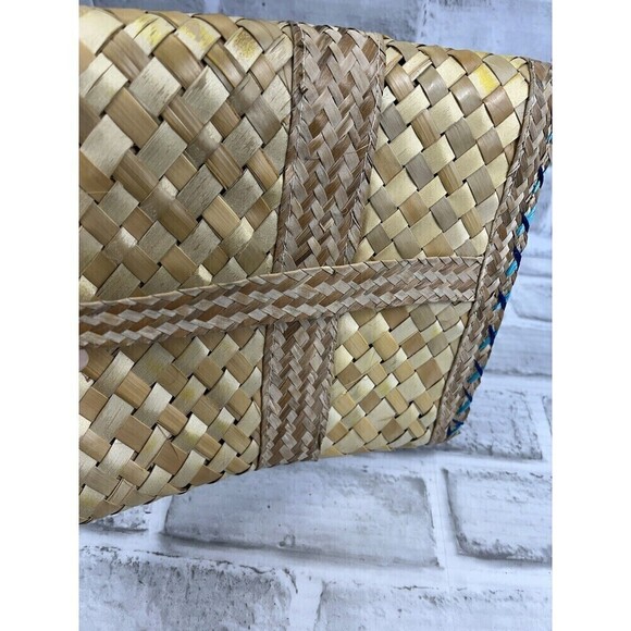 Vintage Straw Embroidered Floral Clutch Handbag Lined Snap Closure - Picture 4 of 12